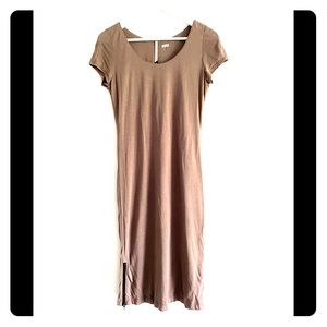 Taupe midi slim fit dress